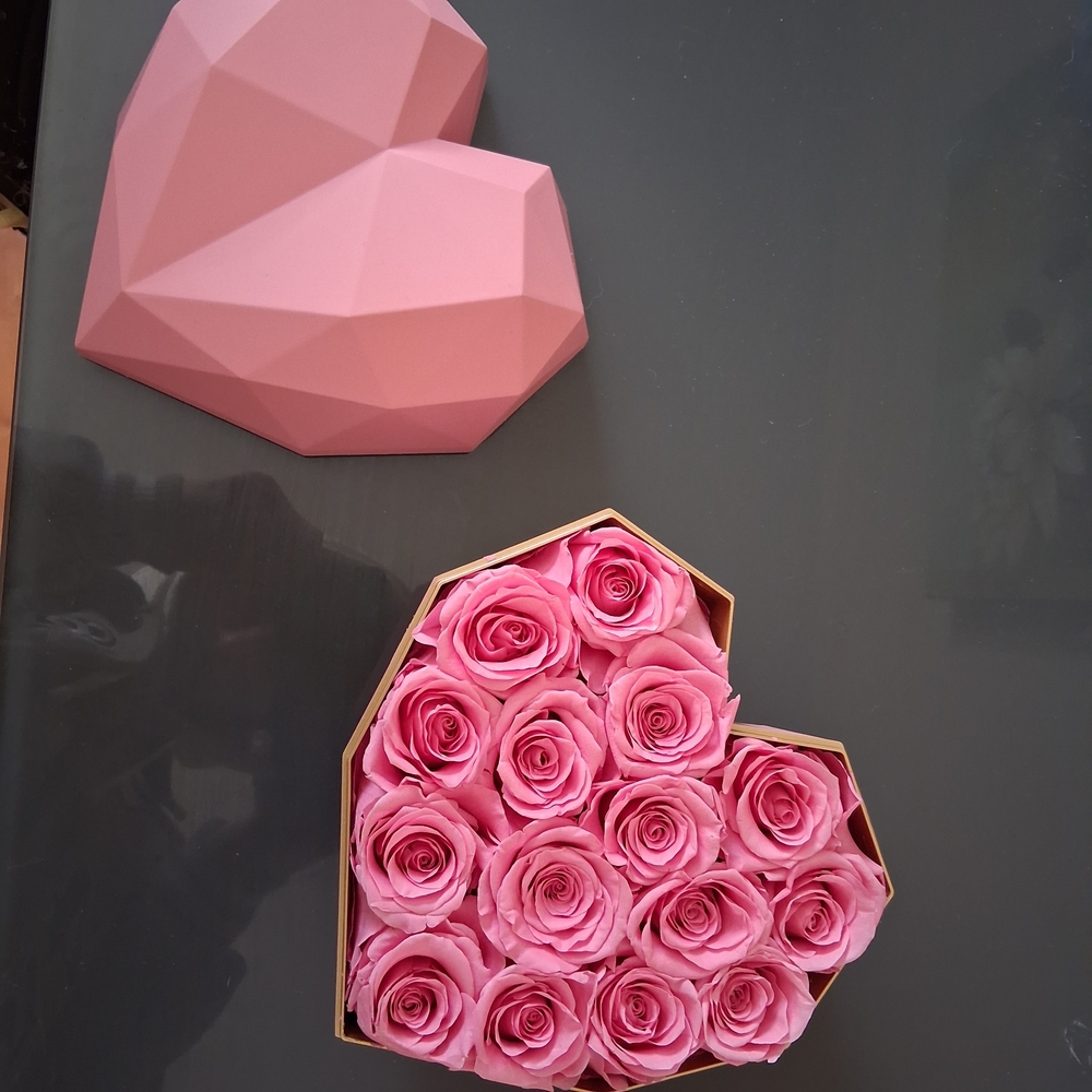 Pink Heart-Shaped Rose Box